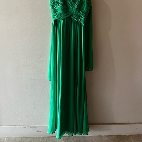 ‘RALPH LAUREN EVENING’ EVENING GOWN KELLY GREEN / SIZE 2. - Picture 8 of 9
